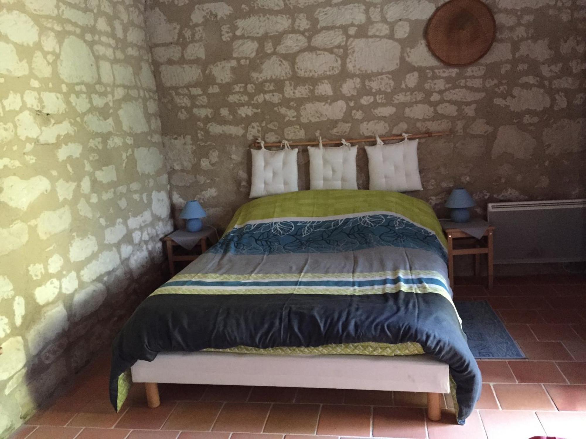 Hotel Les Caves Ambillou-Château Habitación foto